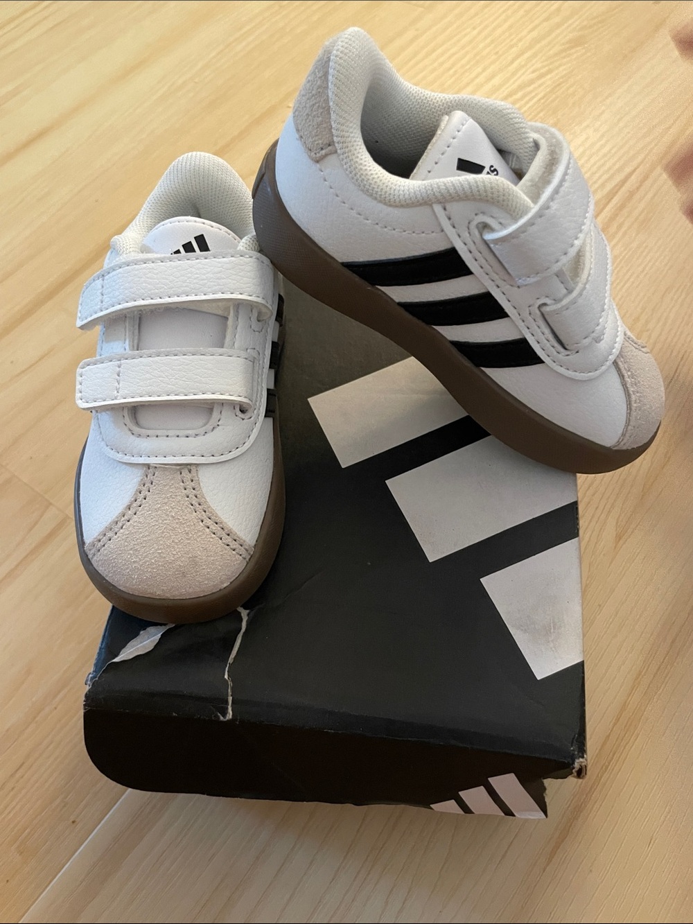 Adidas VL Court 3.0 Shoes for Baby (Sambas)